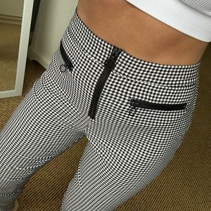 Urban Outfitters Black and White gingham pants size 2